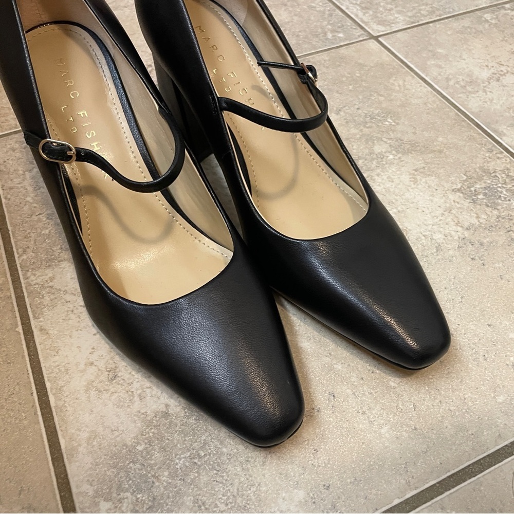 Marc Fisher LTD Nollie Pointed Toe Pump Size 5 1/2 M - Picture 2 of 7